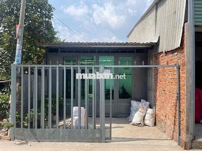 cần bán gấp do chủ không ở giá 740 triệu sổ hồng riêng