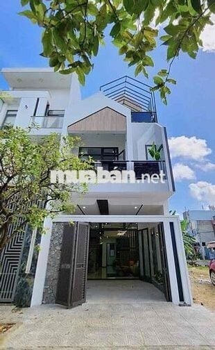 Bán nhà mặt hẻm nằm giữ chợ Bình Điền và Chợ Hưng Long Chỉ 8p đi xe