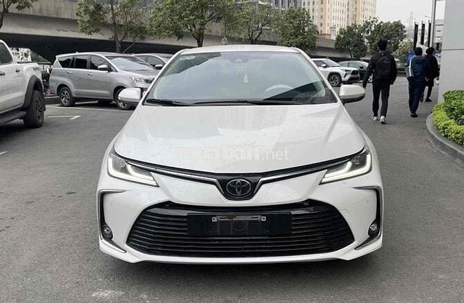 Toyota Corolla Altis 2022 1.8 V - odo 4.4v như mơi