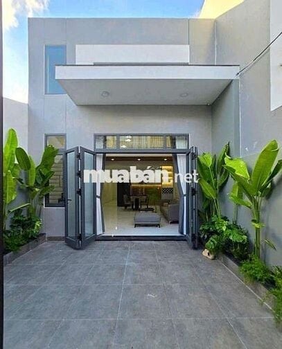 Nhà đẹp 2 tầng lửng kiệt chuẩn 3m Trường Chinh,
Dt 84m2,Giá 3ty650tl