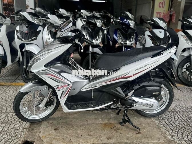AB 125 màu trắng đen mới keng 43E1-232.01