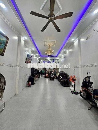 14/3 lữ gia q11 hẻm 7m.dt.4x20m 2 lầu 3 phòng