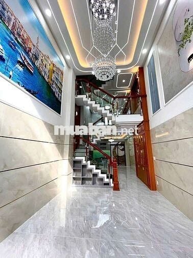Nhà mới 100% đẹp y hình 4 x 13 có 3 lầu 5pn 5wc sân thượng