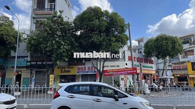 Cho Thuê Mặt Bằng Phía Trước Bán Đồ Ăn Sáng Ca Phê Mang Di