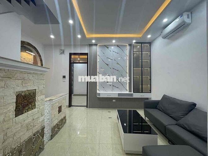 Nhà đẹp Khương Trung! Ngõ ba gác rộng, 30m ra ô tô, nhà dân xây. 7,9ty
