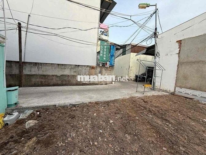 •Bán Lô Đất Phường Ngọc Hiệp Cách đường Oto 20m Giá chỉ 1tỷ400