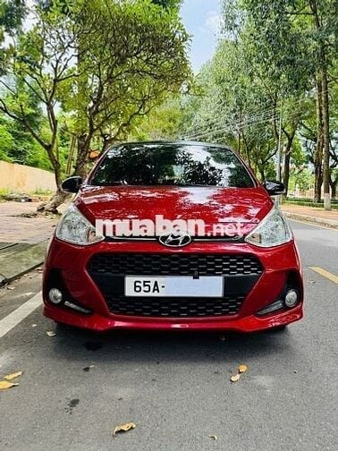Hyundai Grand i10 2018 AT Hatchback - Số tự động