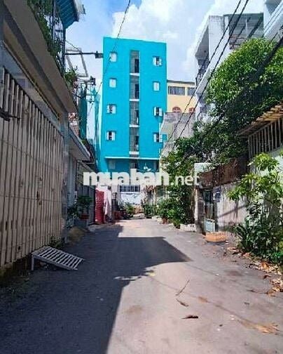 Gần Rạch Xuyên Tâm, Dương Quảng Hàm, Hẻm xe hơi