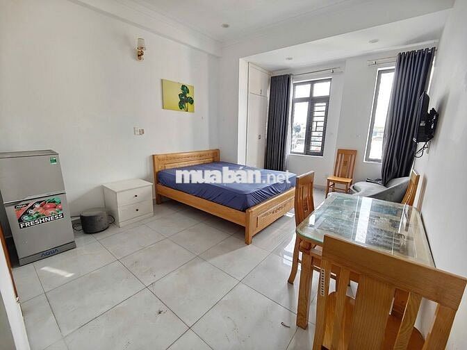 STUDIO THANG MÁY FULL NỘI THẤT CÁCH CÔNG VIÊN GIA ĐỊNH 200M