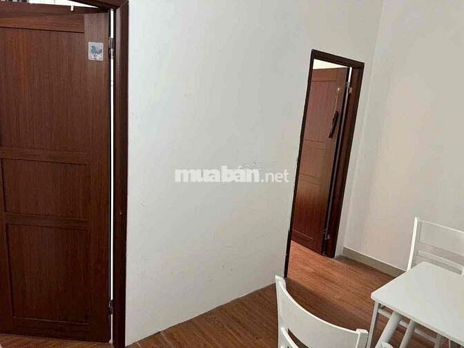 2PN Full Nội Thất, Cửa Sổ Thoáng, Nhà Ít Khi Trống 4 xe