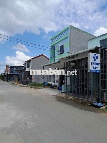 Bán dãy trọ 2 tầng mới xây, đường nhựa 8m thông,cho thuê 10tr/tháng