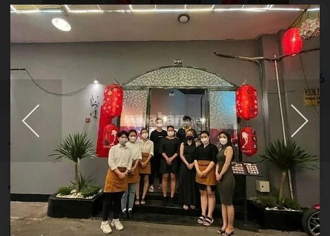 Tuyển gấp nhân viên phục vụ Nam, Nữ