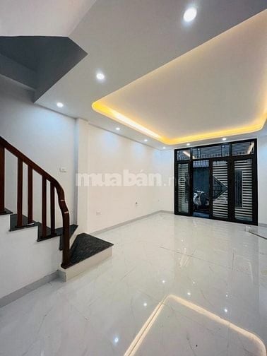 BÁN NHÀ QUANG TRUNG HÀ ĐÔNG, 5 TẦNG, GIÁ 5,3 TỶ, GẦN GA TÀU ĐIỆN, QL6.