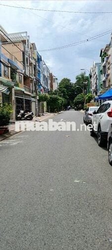 Hiếm Tân Phú.Bán nhà mặt tiền 4 tầng, đường12m, Gần 30m2, Chỉ 5 tỷ hơn