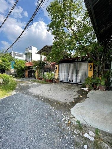 Biệt thự view sông sài gòn, phường Bình Quới, TPHCM, 5,4x21,5m, 3 PN