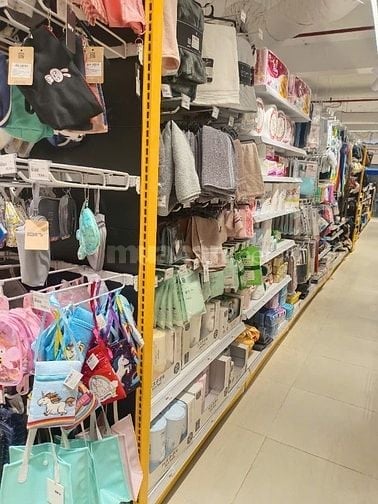 Cần tuyển 2 nhân viên tạp vụ đi làm ngay 