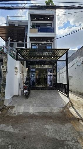 Nhà mới 100% vào ở ngay khu dân cư yên tĩnh 