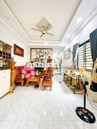 CĂN GÓC 3 TẦNG ĐẸP LUNG LINH, HXH, NGUYỄN NHỮ LÃM, 60M2, PTH, 6.95 TỶ
