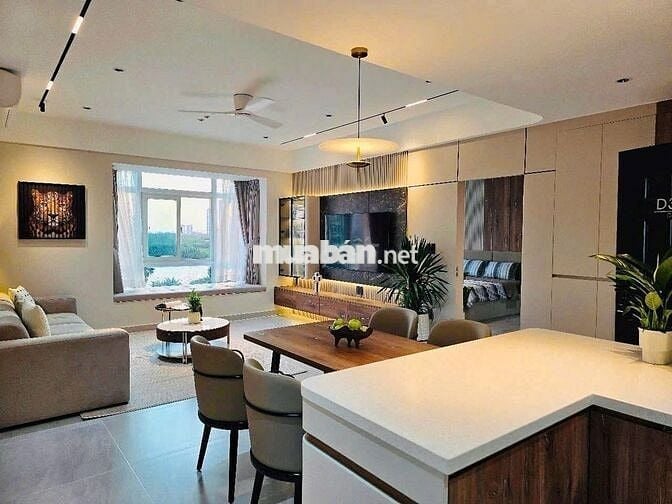 Nóng ! Bán gấp căn hộ Saigon South 2PN lầu cao view thoáng,nhà mới 99%