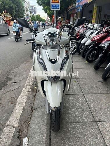 Honda lead 4val 2023 mới 99% Bstp chính chủ