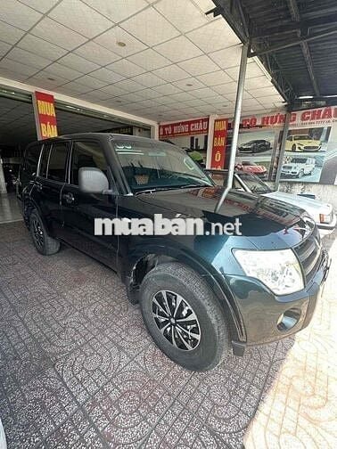 Mitsubishi Pajero 20*** km