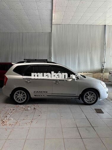 Kia Carens 2010 SX 2.0 MT - 110000 km