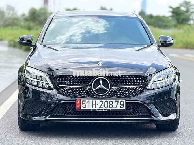 MERCEDES BENZ C200