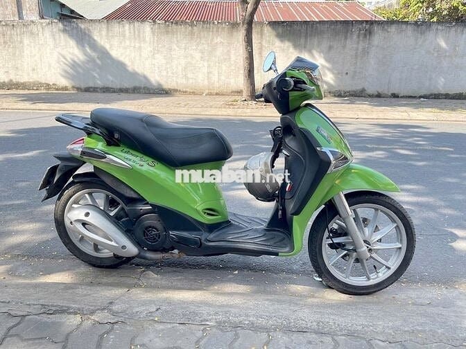 Liberty Piaggio bản đầu gù đặc biệt máy3v đời cuôi