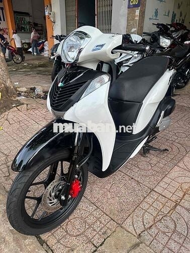 - ShMode Hàng Bỏ Mẫu - Xe Lướt - Ký Công Chứng !!