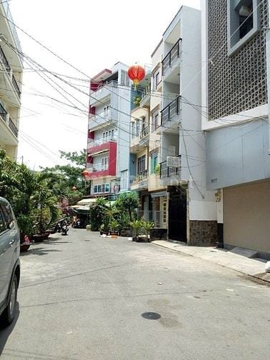 BÁN NHÀ HXH 8M ĐƯỜNG CÁCH MẠNG THÁNG 8, QUẬN 3