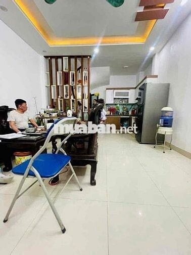 Cần bán nhà đẹp Xuân Đỉnh, gần chợ, trường học, sát Công Viên 43m*5T