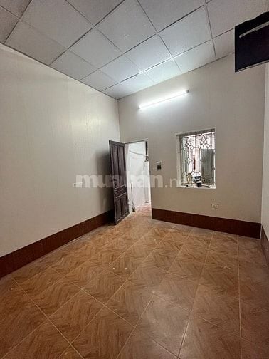 Chính chủ cho thuê nhà cấp 4 - SN 23, ngõ 281 Vĩnh Hưng , phường Vĩnh 