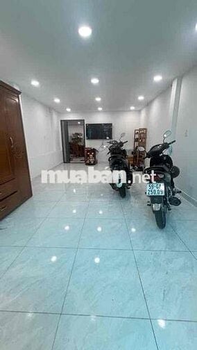 NHÀ 1T1L 72M2(4X17 ) BÙI QUANG LÀ P12 SỔ HỒNG  SÁT SIÊU THỊ EMART2