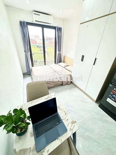 Toà mới Studio 25m2 full nội thất xịn sò. Ban công thoáng ở Minh Khai