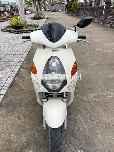 honda @ xe máy êm zin còn rất đẹp