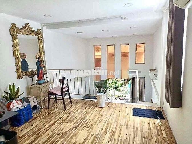 Cho thuê Nhà NC 37m2 2PN2WC Full NT Q11  ở gđ, sv ghép, KDOL rất Ok.