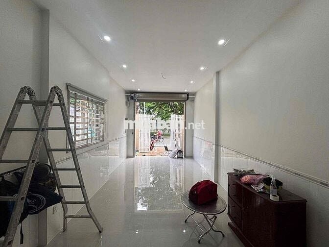 Cho thuê 2 mặt tiền mặt bằng kinh doanh vị trí sung