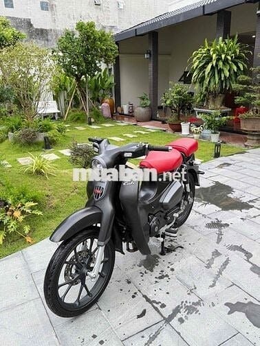 Honda Super 125 - Phiên bản limited Đen nhám bs43