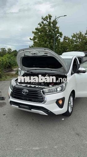 Toyota Innova 2021 V 2.0 AT - 101000 km