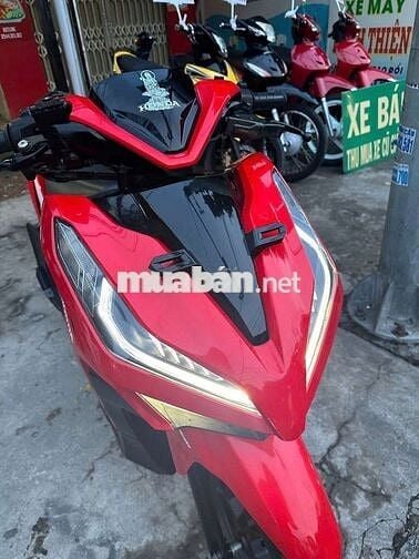 Vario 125