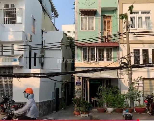 MT 6B Phan Đình Phùng, Q. Phú Nhuận, 37m2, khu KD sầm uất. Gía 11.3 tỷ