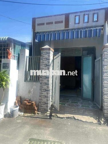 NHÀ KIỆT Ô TÔ ĐƯỜNG TÔ HIỆU CẦN BÁN