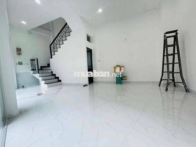 ❄️ CHO THUÊ NHÀ MT ĐƯỜNG ÚT TỊCH VỊ TRÍ ĐẸP - 9x7,5M - Trệt 3 lầu