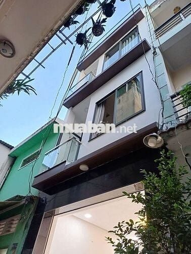 Ngang Hiếm 4,2M Lạc Long Quân, TB, 45m2  4 Tầng, 4PN.