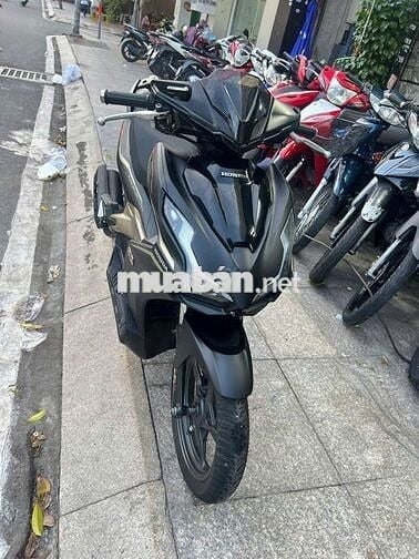 Honda blade 125 2022 mới 90% Bstp chính chủ