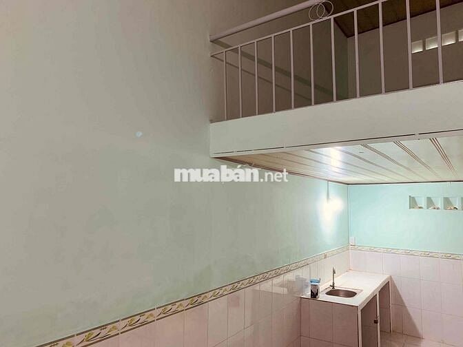 Phòng trọ 22m2, yên tĩnh, an ninh, giá hợp lý hẻm 30 Lâm Văn Bền, Q7