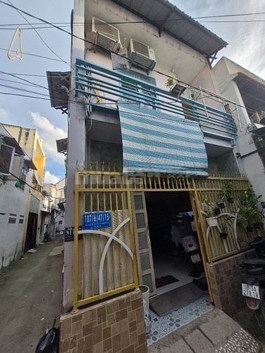 Bán nhà 1 trệt + 1 lầu đúc kiên cố đường 38 Hiệp Bình 