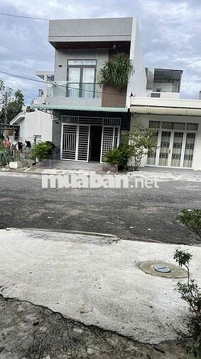Bán cặp lô xây khách sạn ,căn hộ đường Triệu Quang Phục