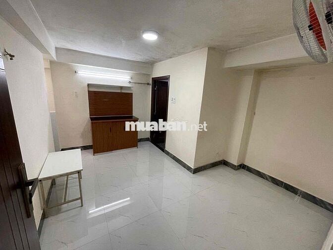 Siêu Phẩm Studio Full Nội Thất Cửa Sổ Ngay Đh UEH N , Văn Hiến