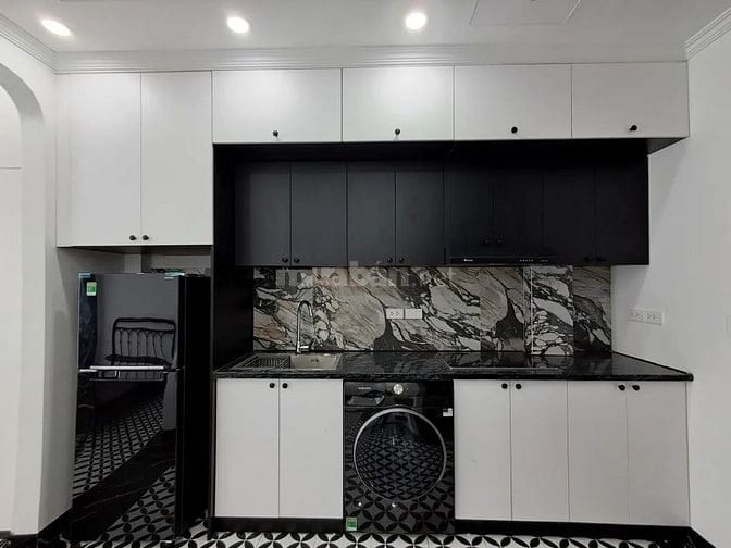 Siêu Phẩm Hoa Bằng, gần phố, Thang Máy, 71m, 5,4m MT, Giá 25,5 tỷ